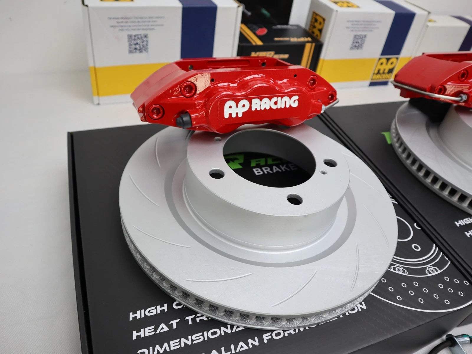 REAR- AP Racing CP9202 CALIPERS + KPR PERFORMANCE SLOTTED  ROTORS Big brake Upgrade kit SUIT LANDCRUISER